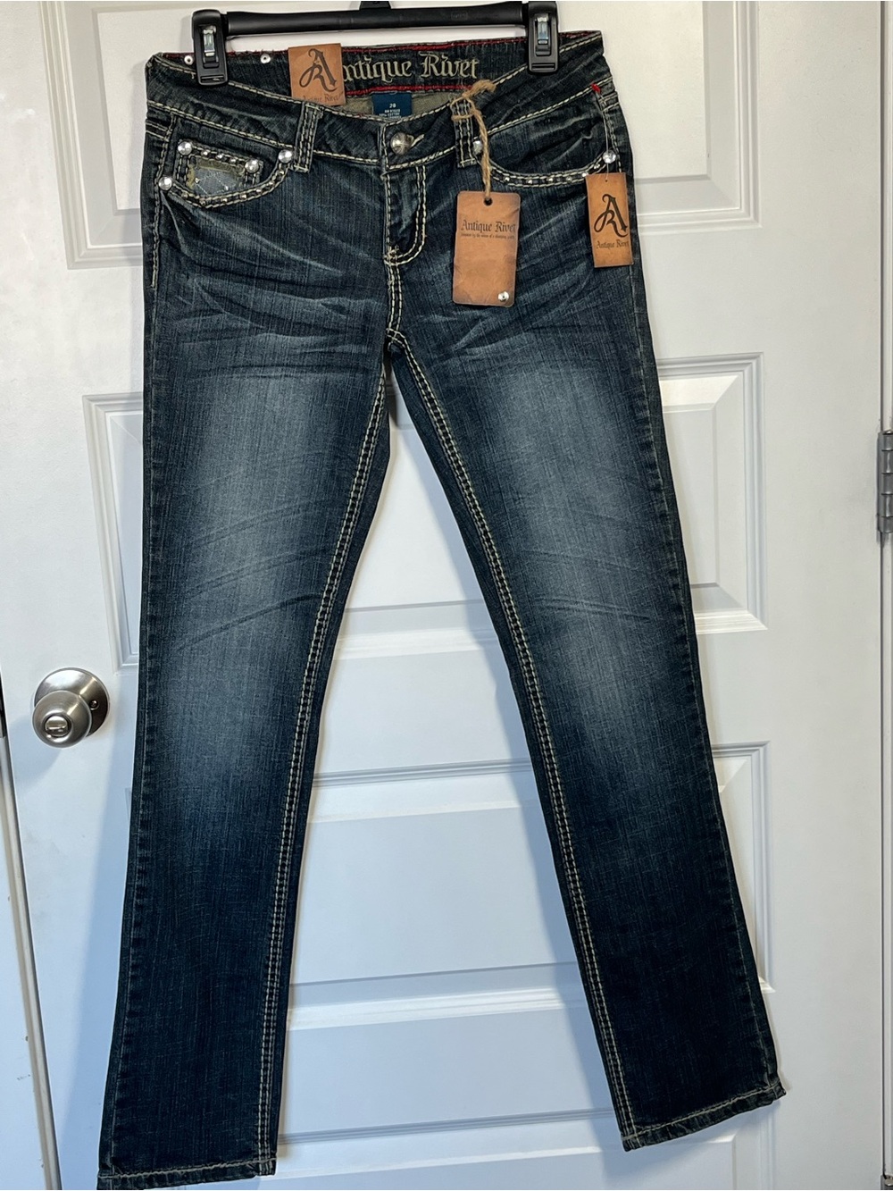 Y2K Studded Straight Leg Jeans Size 28 NWT Antique Rivet Claudia Jean